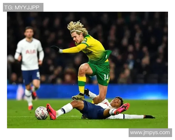 诺维奇与女王巡游的精彩对决比分分析与赛后点评