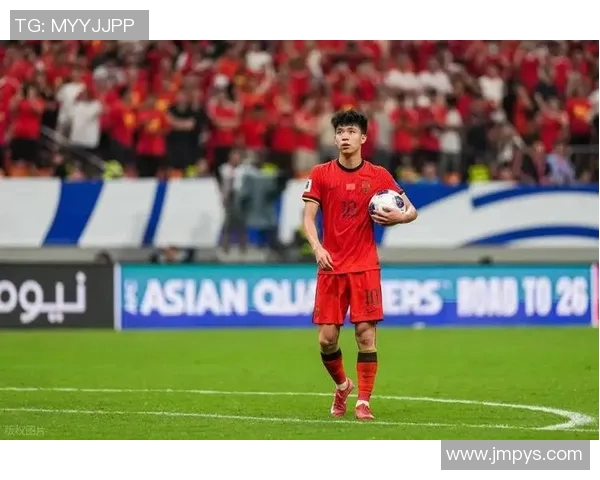 中国足球迎战伊拉克队全力争胜期待精彩对决与历史交锋